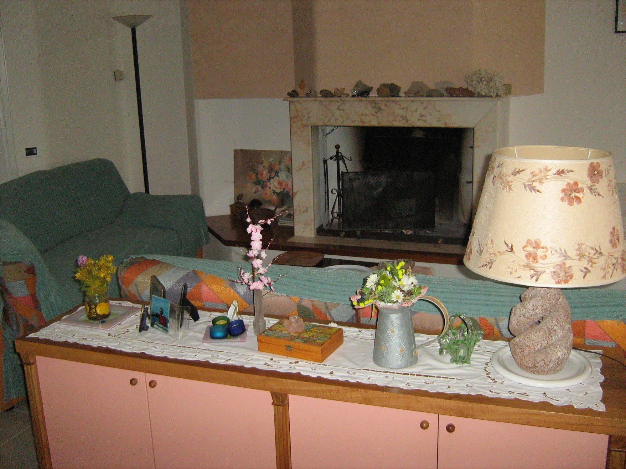 B&B I Fiori San Giustino ภายนอก รูปภาพ